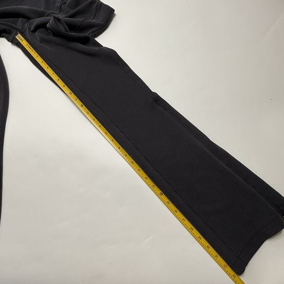 Lululemon Brushed Softstreme Ribbed Zip Flared Pant 32.5" Black Women's Size 2 - Picture 9 of 16